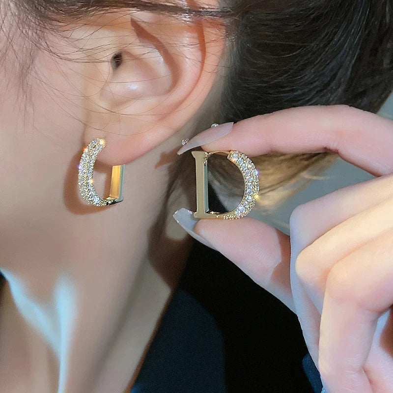 New Fashion Full of Rhinestone Letter D Earrings